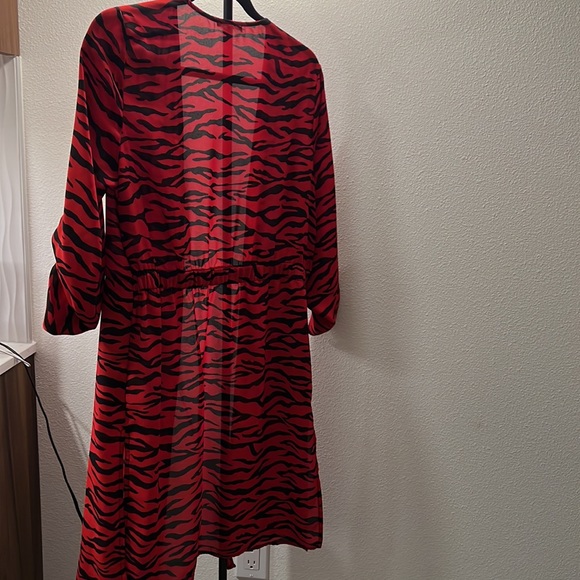 Pleione cover up - Picture 4 of 5